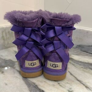 Bailey Bow Uggs